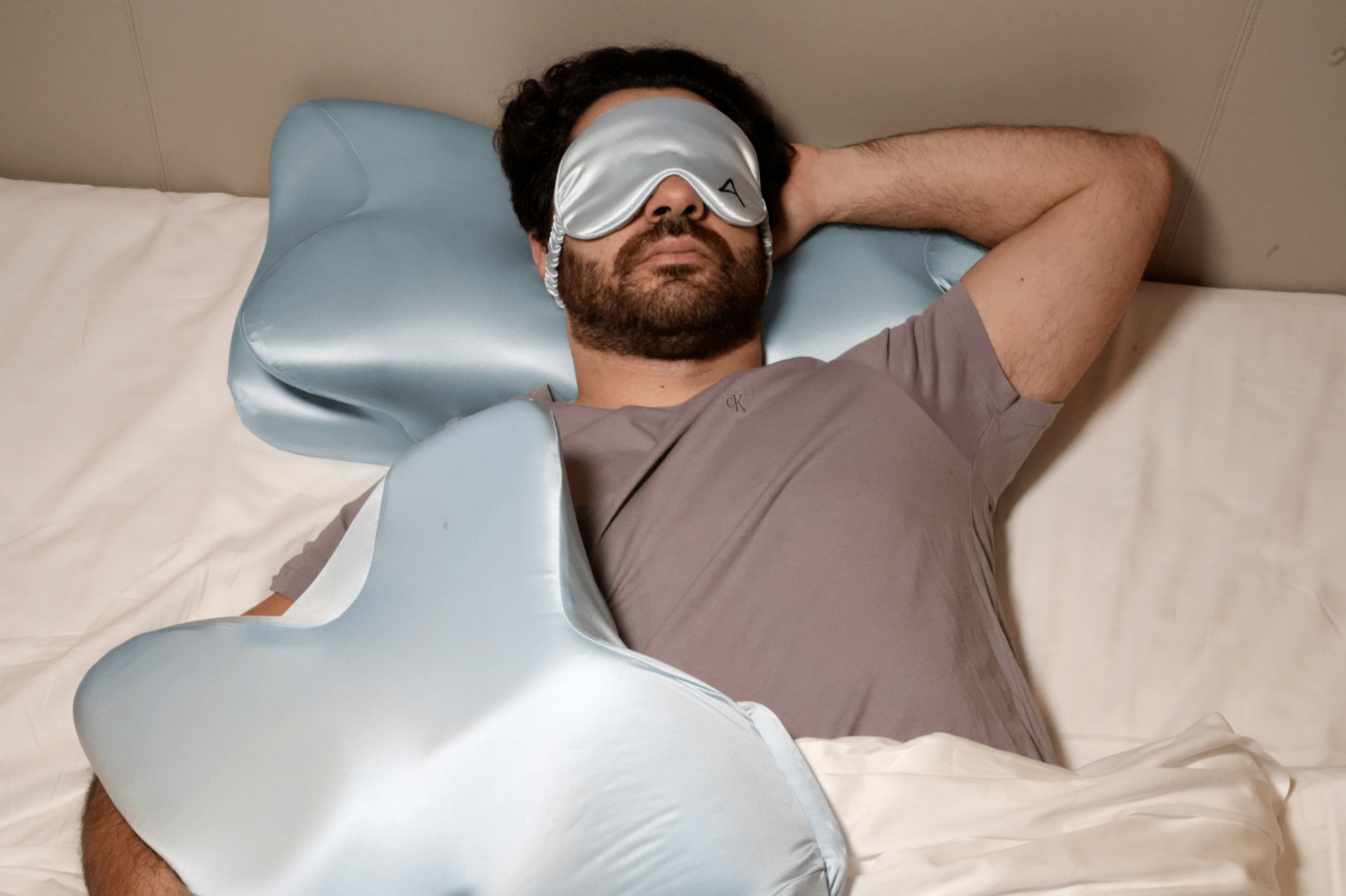 Arlow Ergonomic Pillow
